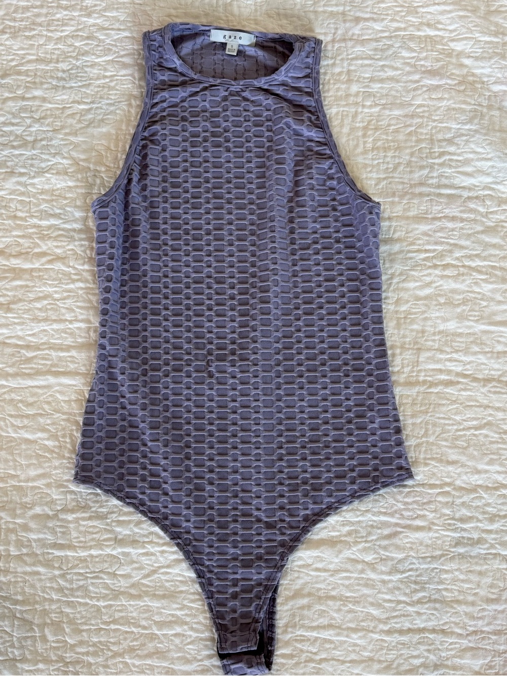 gaze Textured Body Suit - Picture 2 of 7